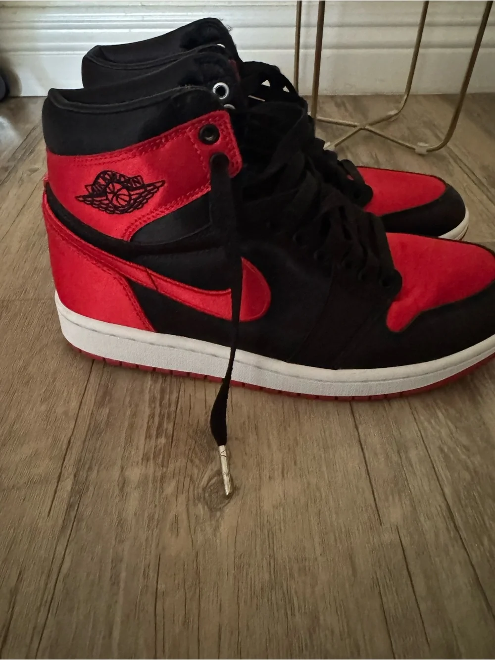 Jordan Men's High-Top Sneakers in Black and Red